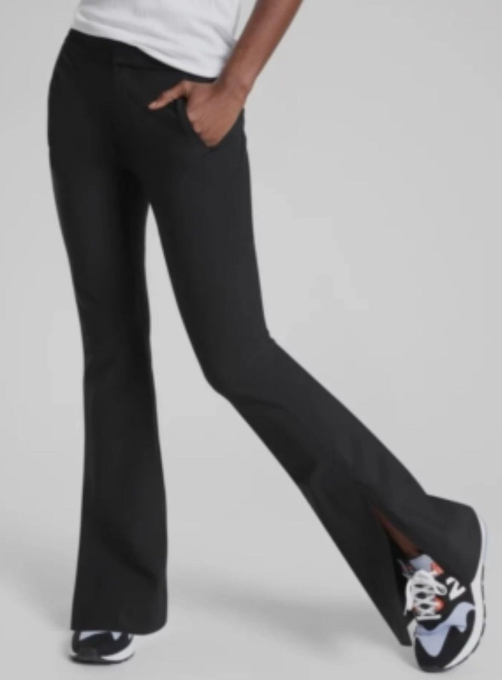 NWT ATHLETA Stellar Flare Trouser 4 Small Black Pant #486208 City Travel