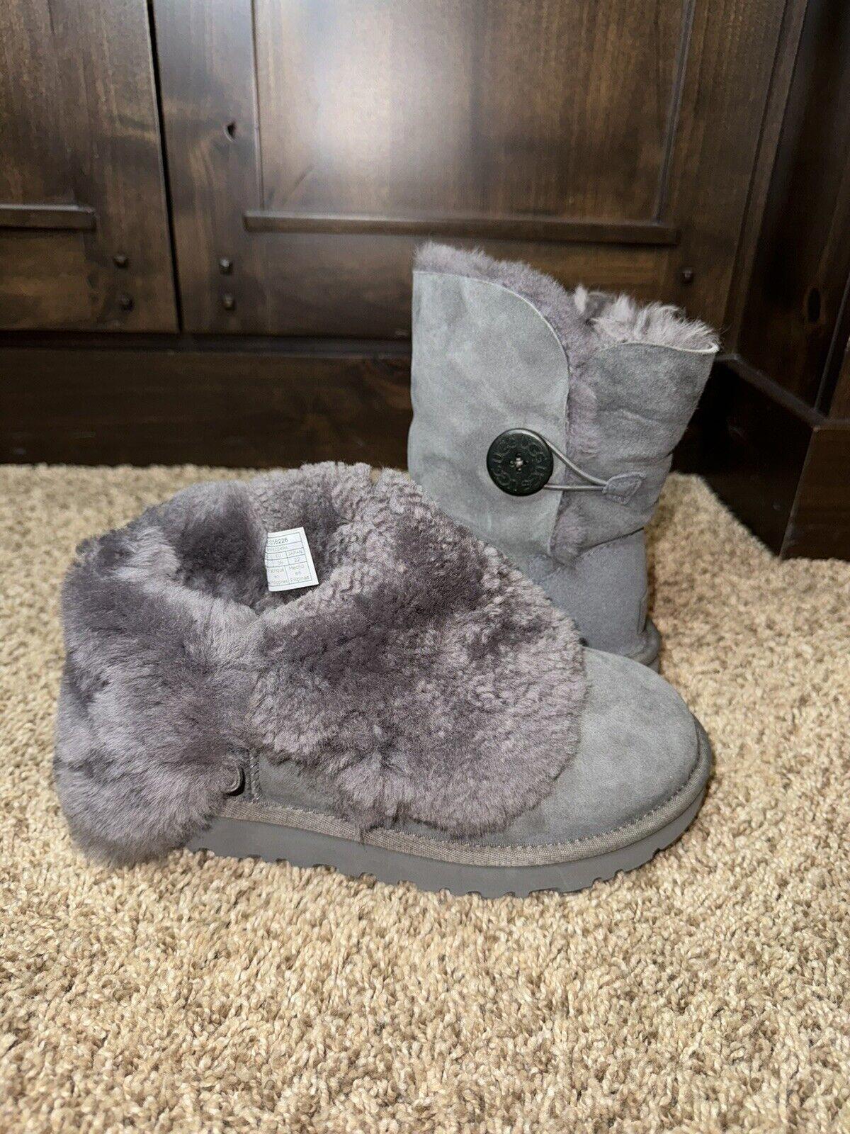 NEW! UGG Women Bailey Button II Boots Sz 5 1016226 NWOB
