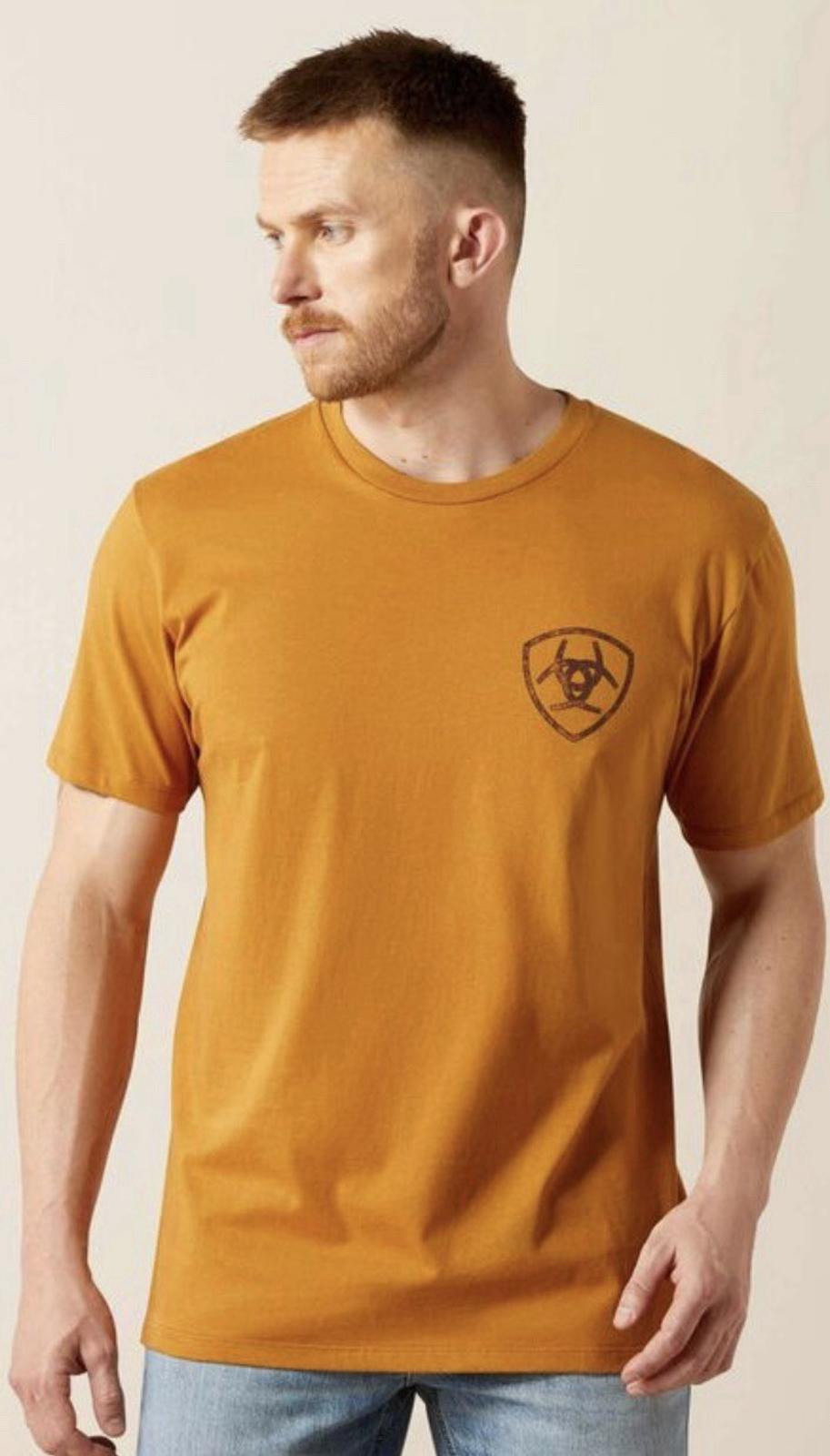 NWT Ariat Boot S/S Men's Big Bull Rider Short Sleeve T-Shirt Bone brown Lg