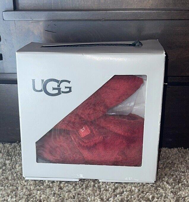 NEW! UGG Baby Faux Fur Bixbee Bootie Size 4/5 Red NIB