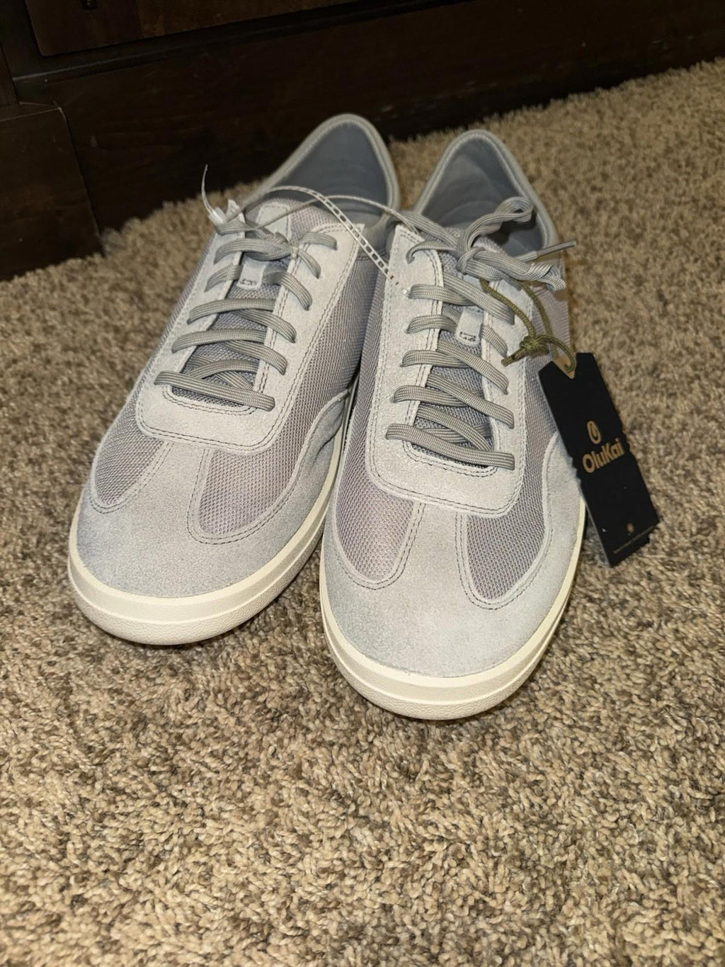 NEW Olukai mens shoes size 12 Punini sneakers, ash color. NWT