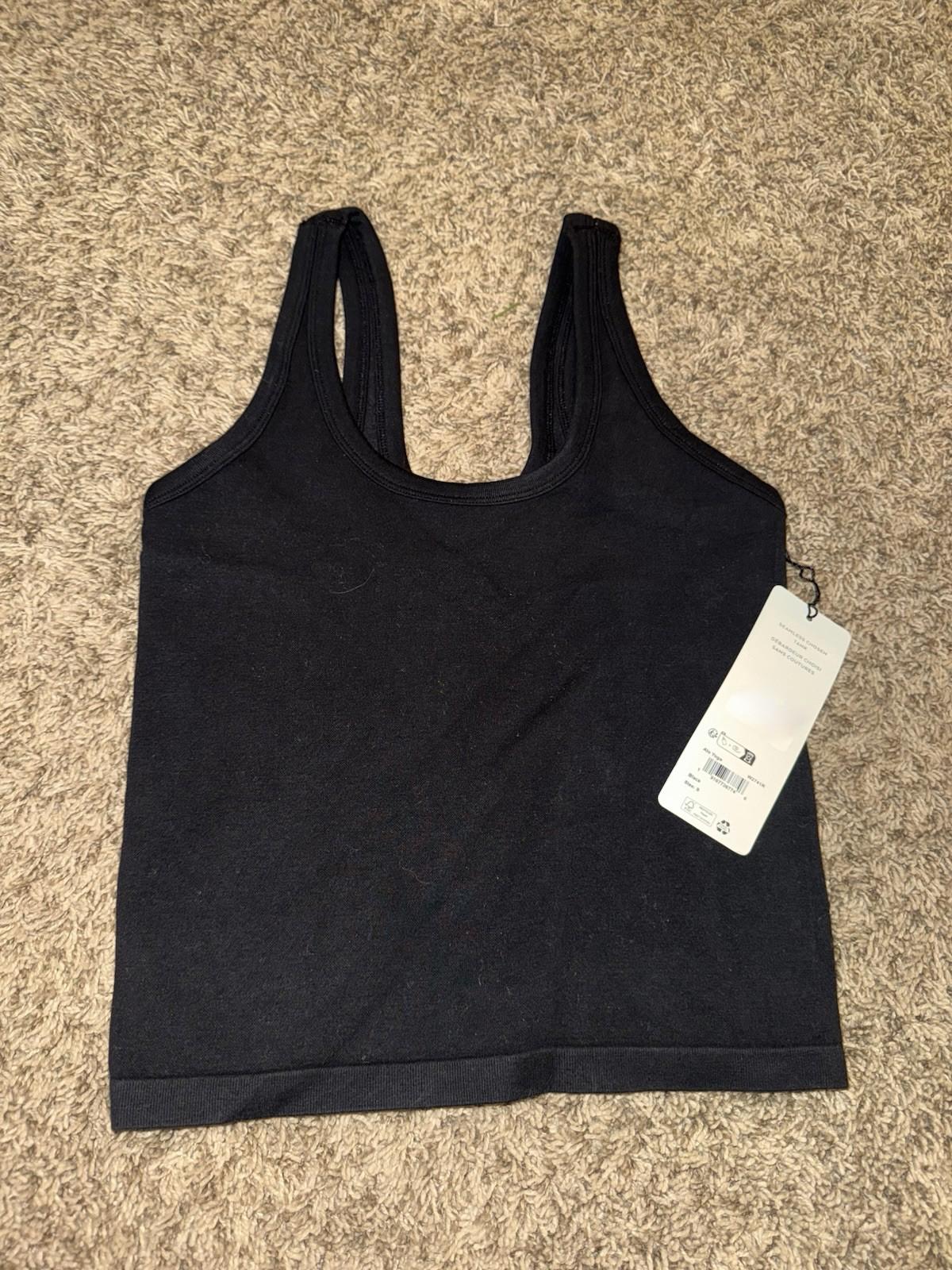 NEW Authentic Alo Yoga seamless chosen tank Black. Small. NWT