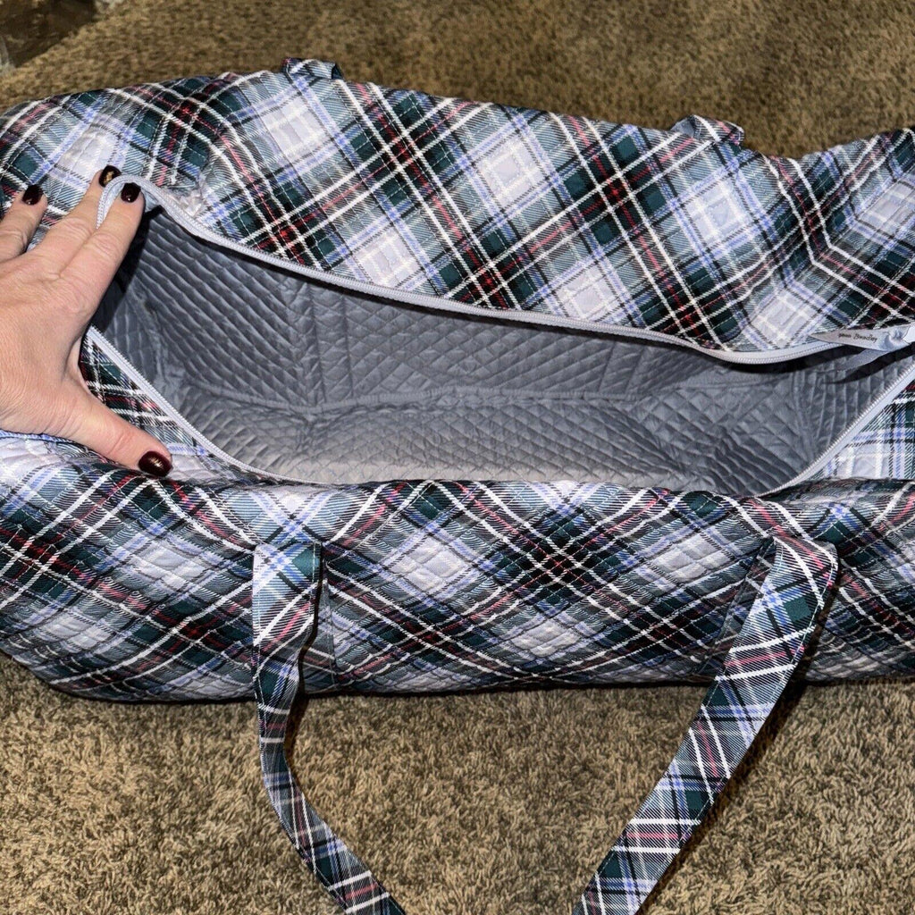 NWT Vera Bradley XL XLarge Traveler Duffel Bag Snowy Plaid