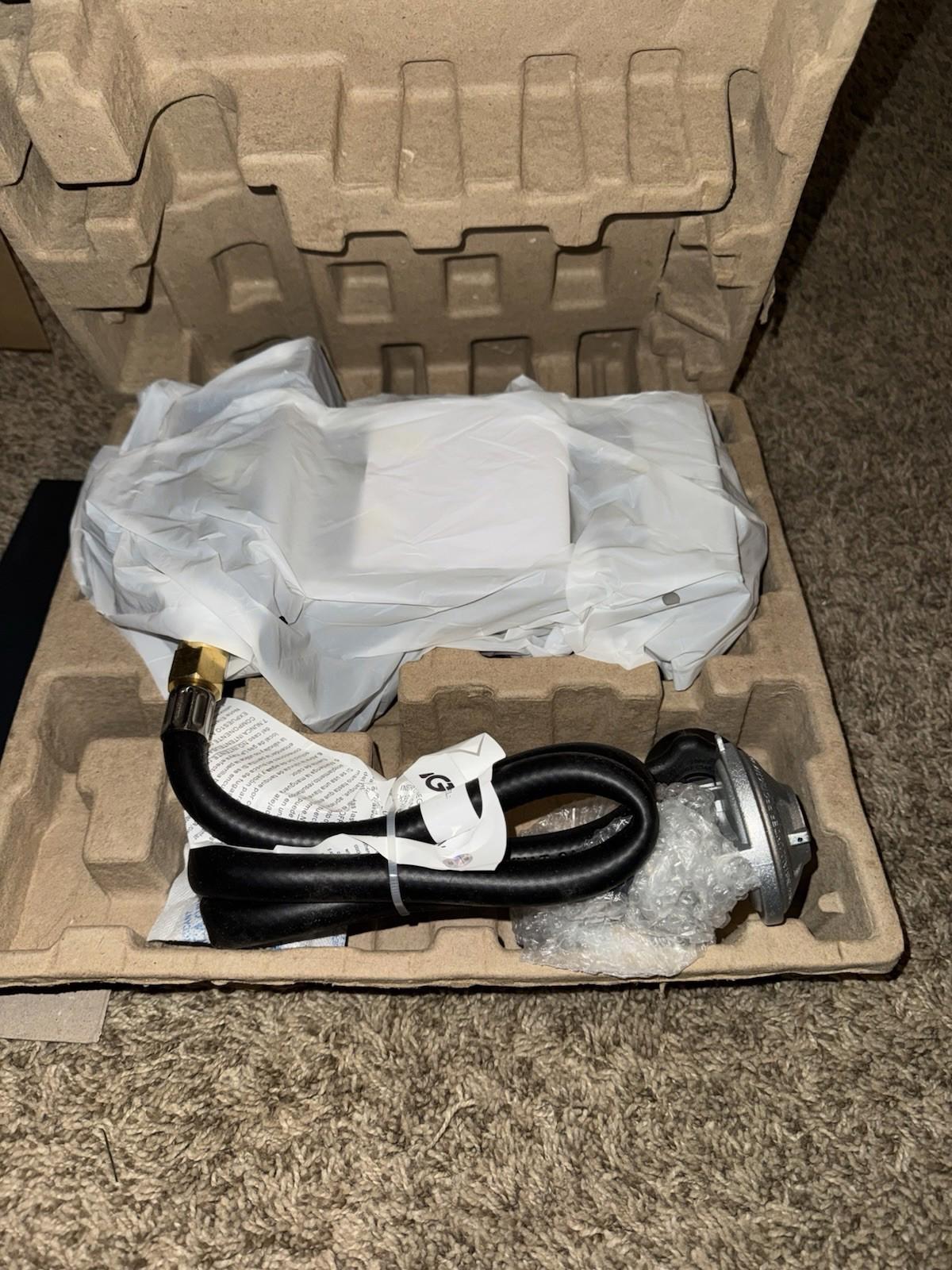 Ooni Brand Propane Gas Burner for Karu 16 Pizza Oven. NEW MSRP $170