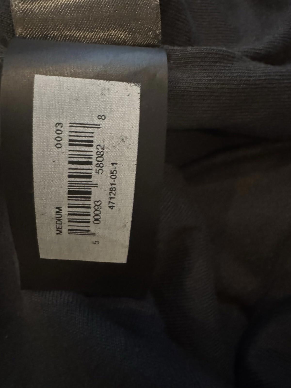 NEW Yeezy x GAP Dove No Seam Short Sleeve Size Men’s MED NWOT