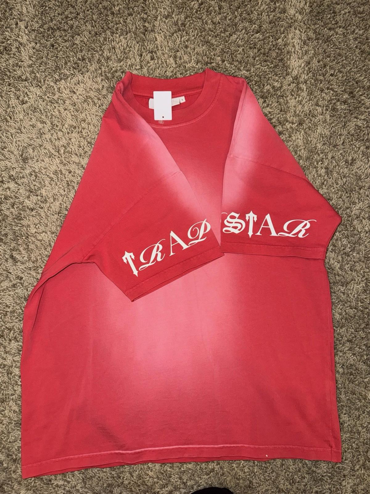 NWOT Trapstar script logo print T shirt Men’s SMALL NEW MSRP $85