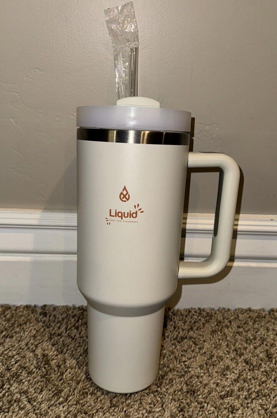 NEW! 40 Oz Tumbler With Handle And Straw Lid Leak Proof. Ivory Color NEW!