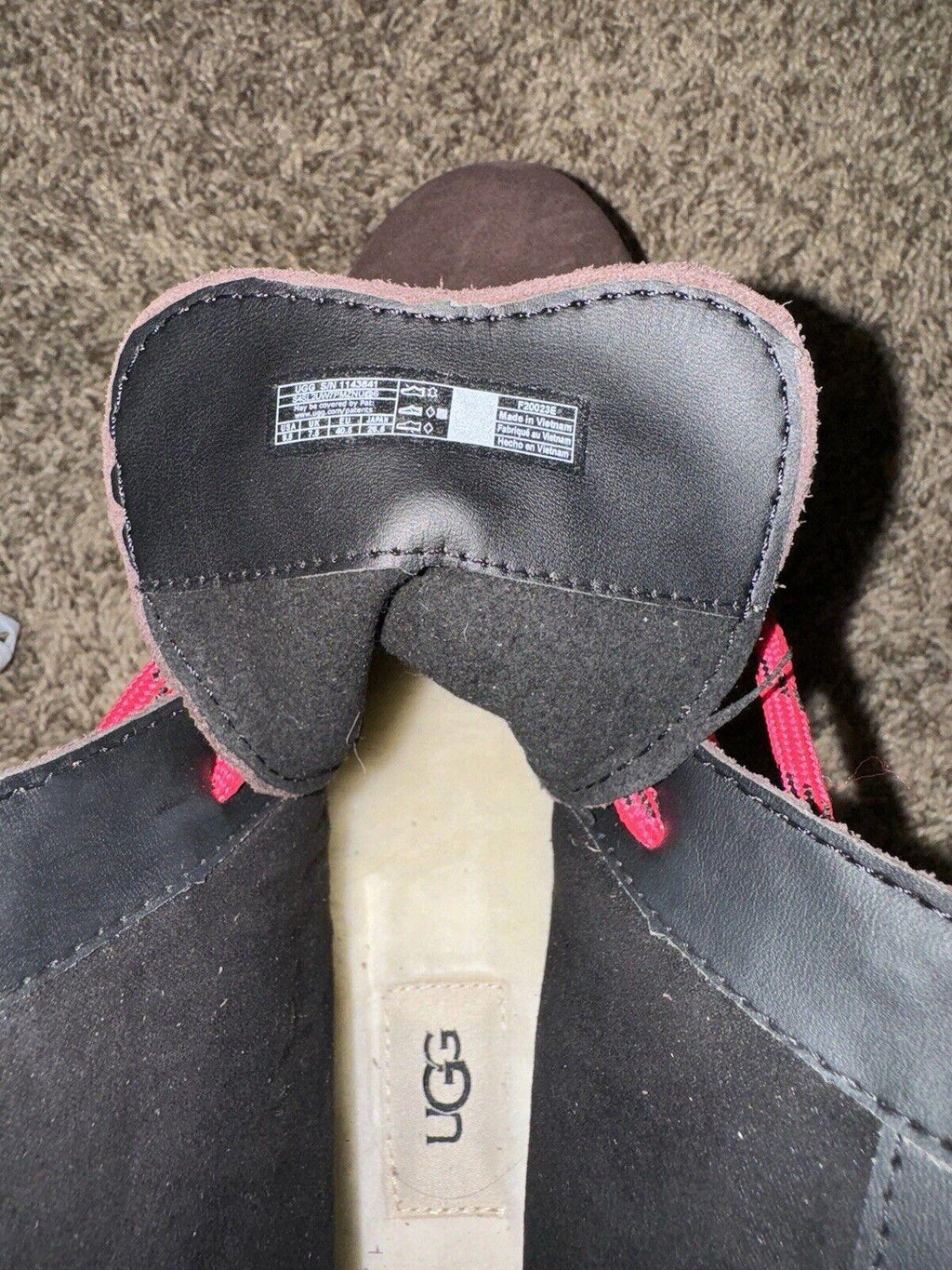 UGG BRISBANE LACE-UP SUEDE PLATFORM BOOTS SIZE 9.5