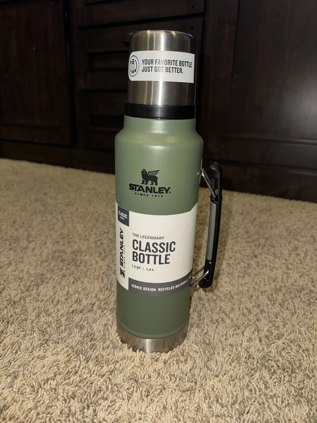 Stanley Classic Legendary Vacuum Insulated Bottle Hammertone Green - 1.5qt NEW