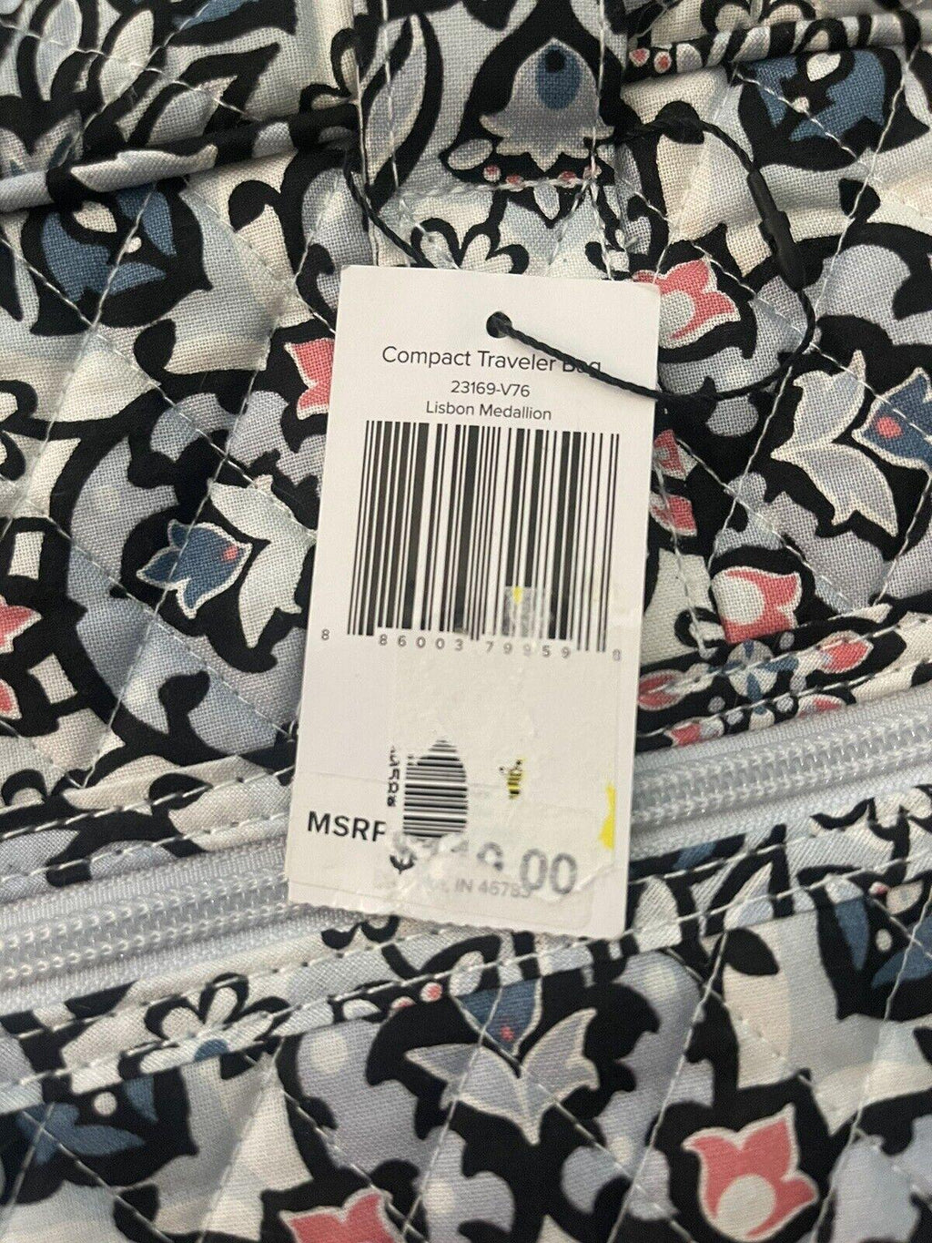 VERA BRADLEY GRAND TRAVELER BAG IN Lisbon Medallion NWT STILL IN BAG