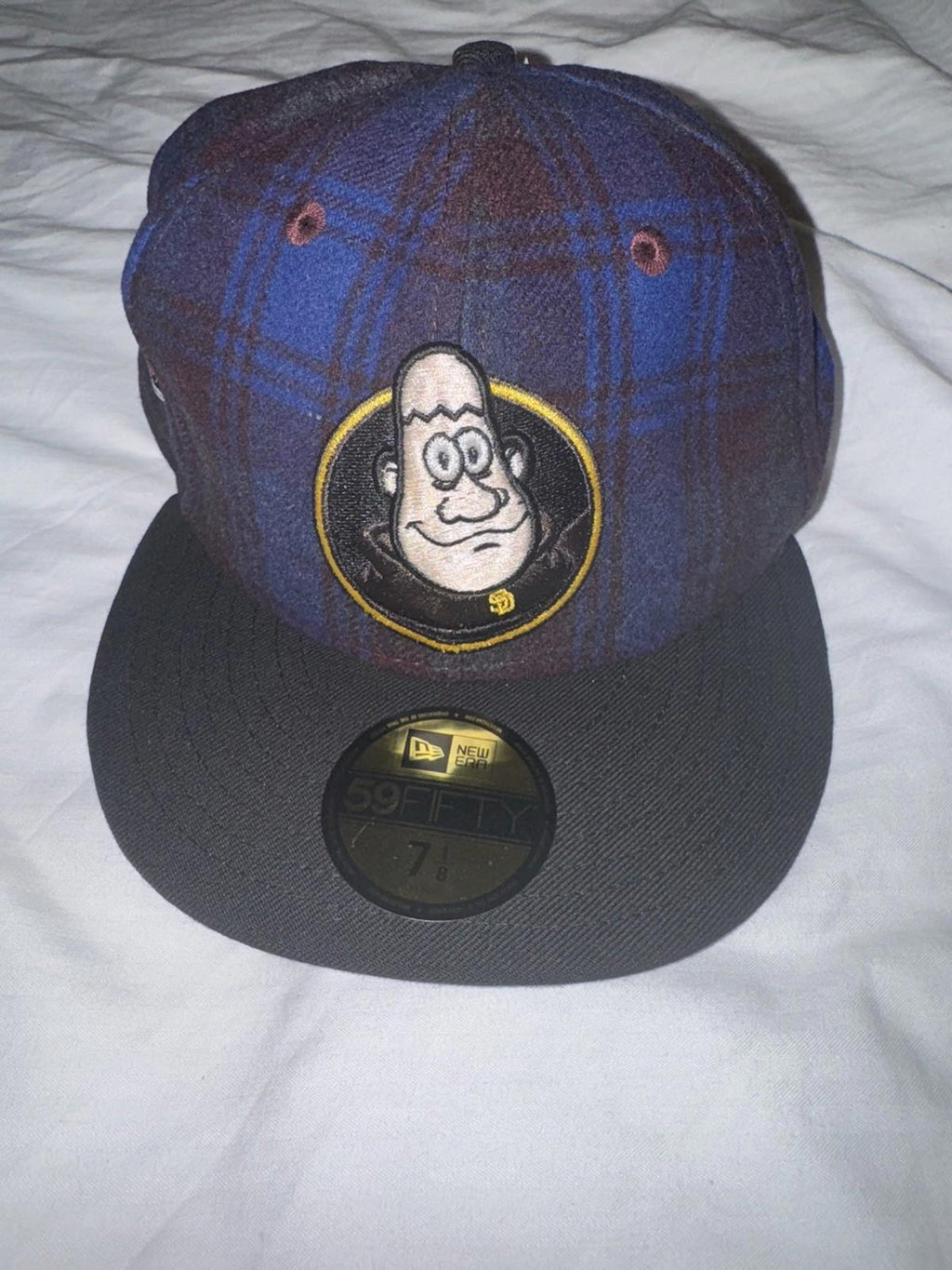 NWT New Era San Diego Padres Flannel Mascot Fitted Hat Plaid RARE Sz 7 1/8