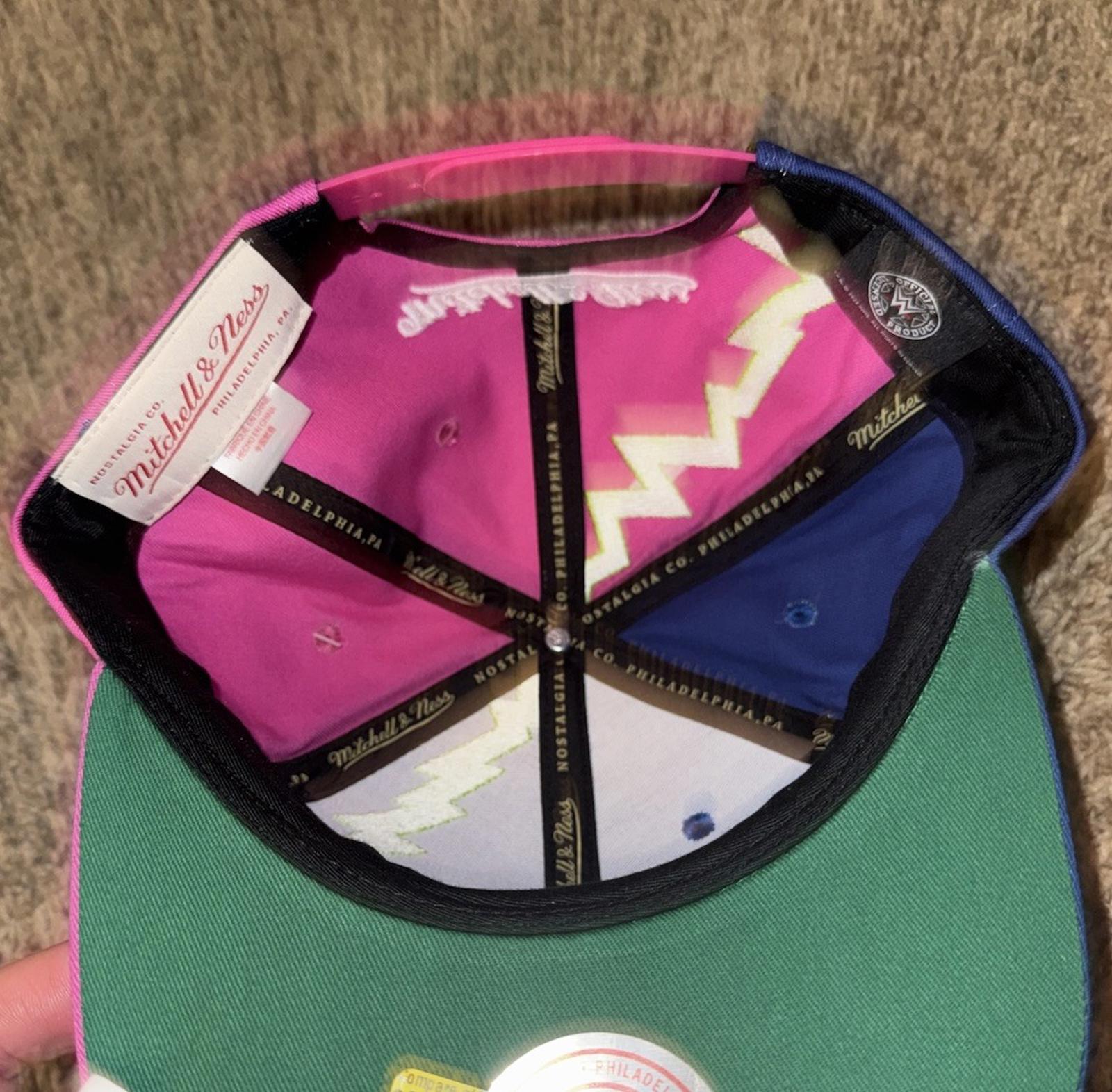 Ultimate Warrior Hat Cap Snap Back Blue Pink Wrestling WWE NWO WWF WCW Mens