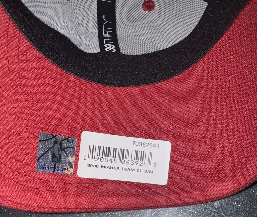 New Era Miami Heat The League 9FORTY Adjustable Cap Black  (OSFA)