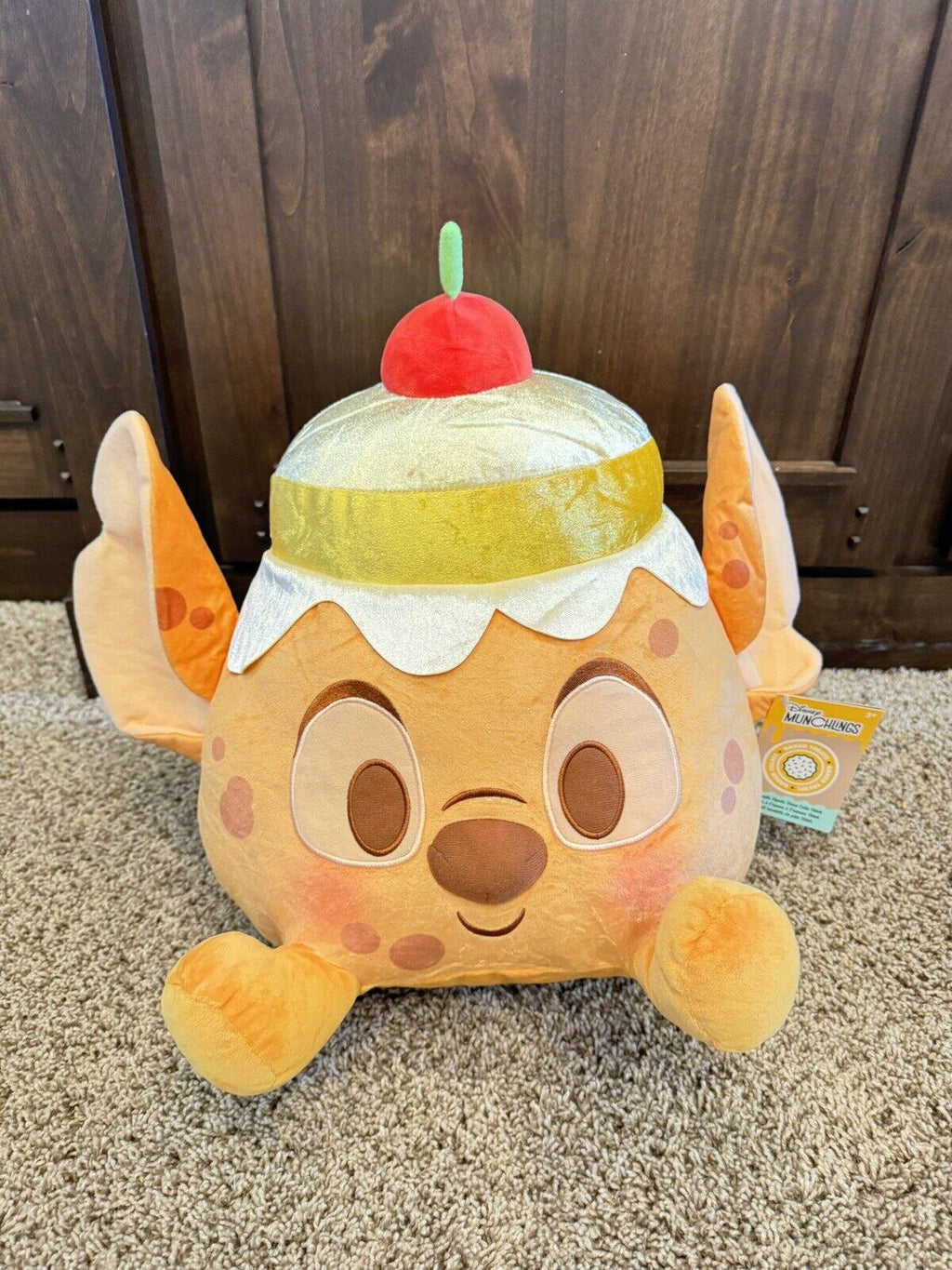 Disney Munchlings Baked Treats STITCH Pineapple cake plush