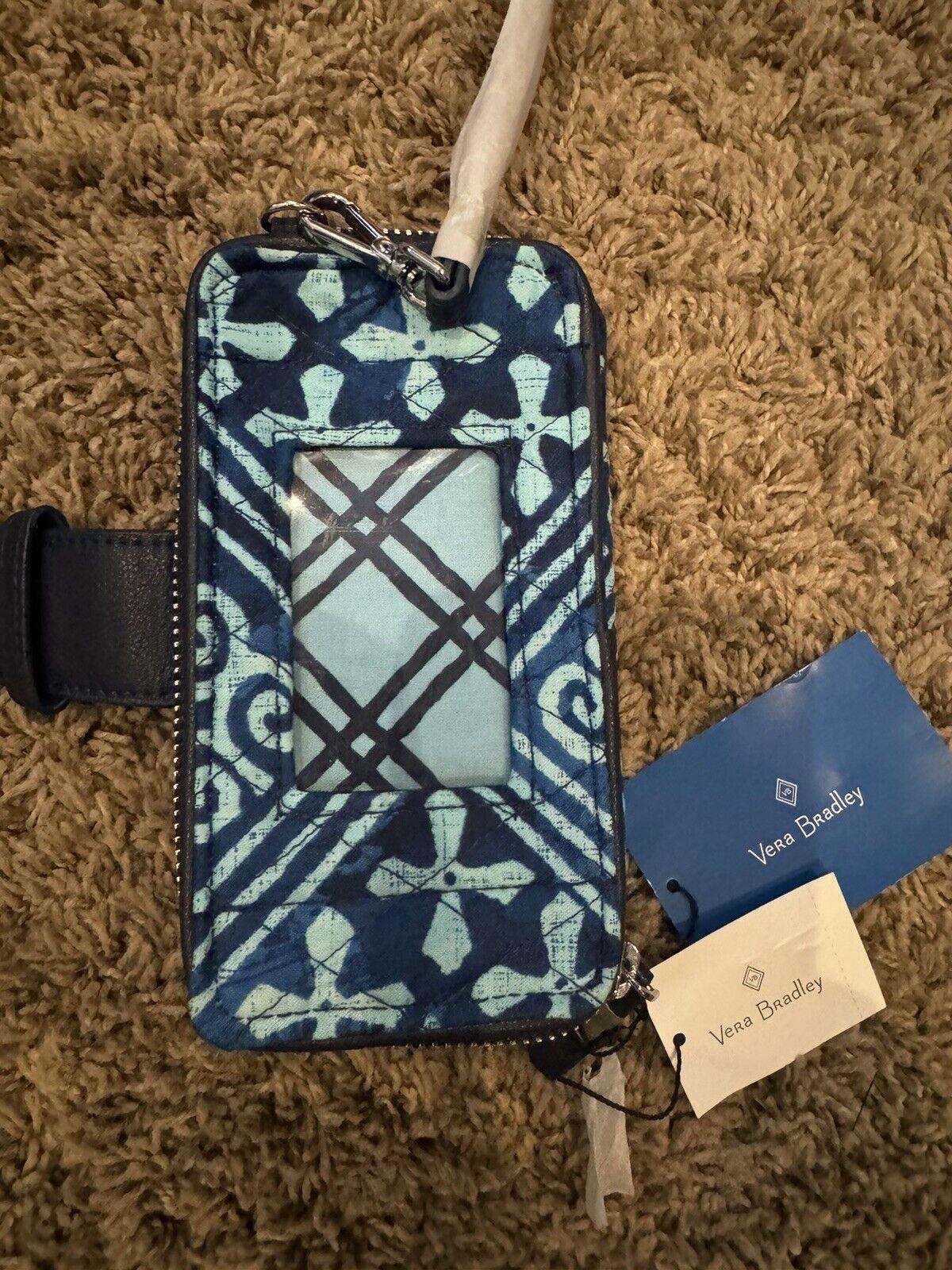 Vera Bradley RFID Smartphone Wristlet 15705 Navy & Teal- NWT