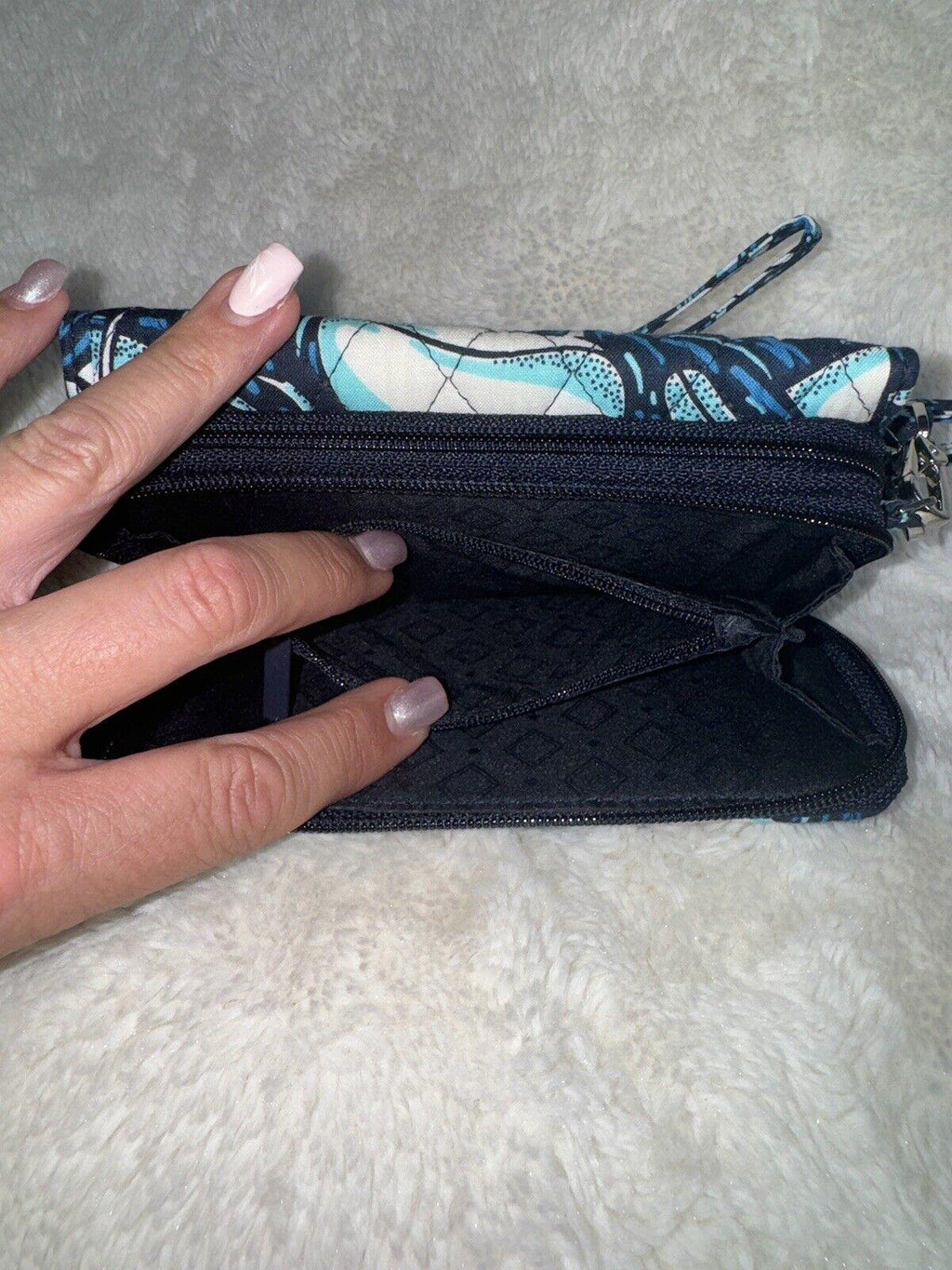 Vera Bradley RFID 3 in 1 Crossbody In Shore Enough NWOT