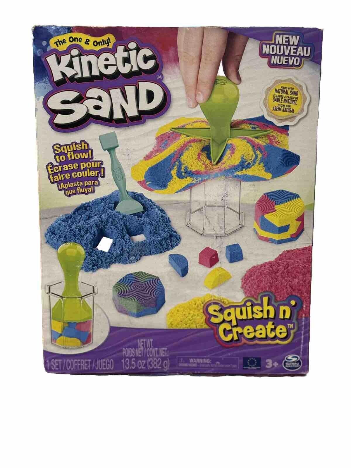 Kinetic Sand, Squish N’ Create Playset, with 13.5oz of Blue, Yellow & Pink NIB