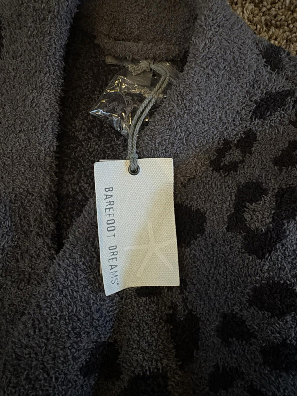 Barefoot Dreams Women's Sleepwear Sz XS CozyChic BITW Robe Gray A630187