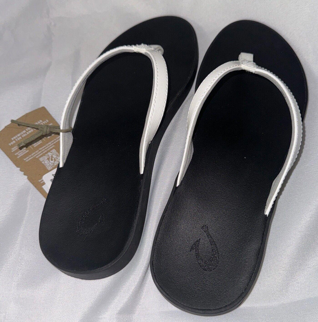 OluKai Puawe Women’s Beach Sandals- White/Black 20498-4R40 - Size 9