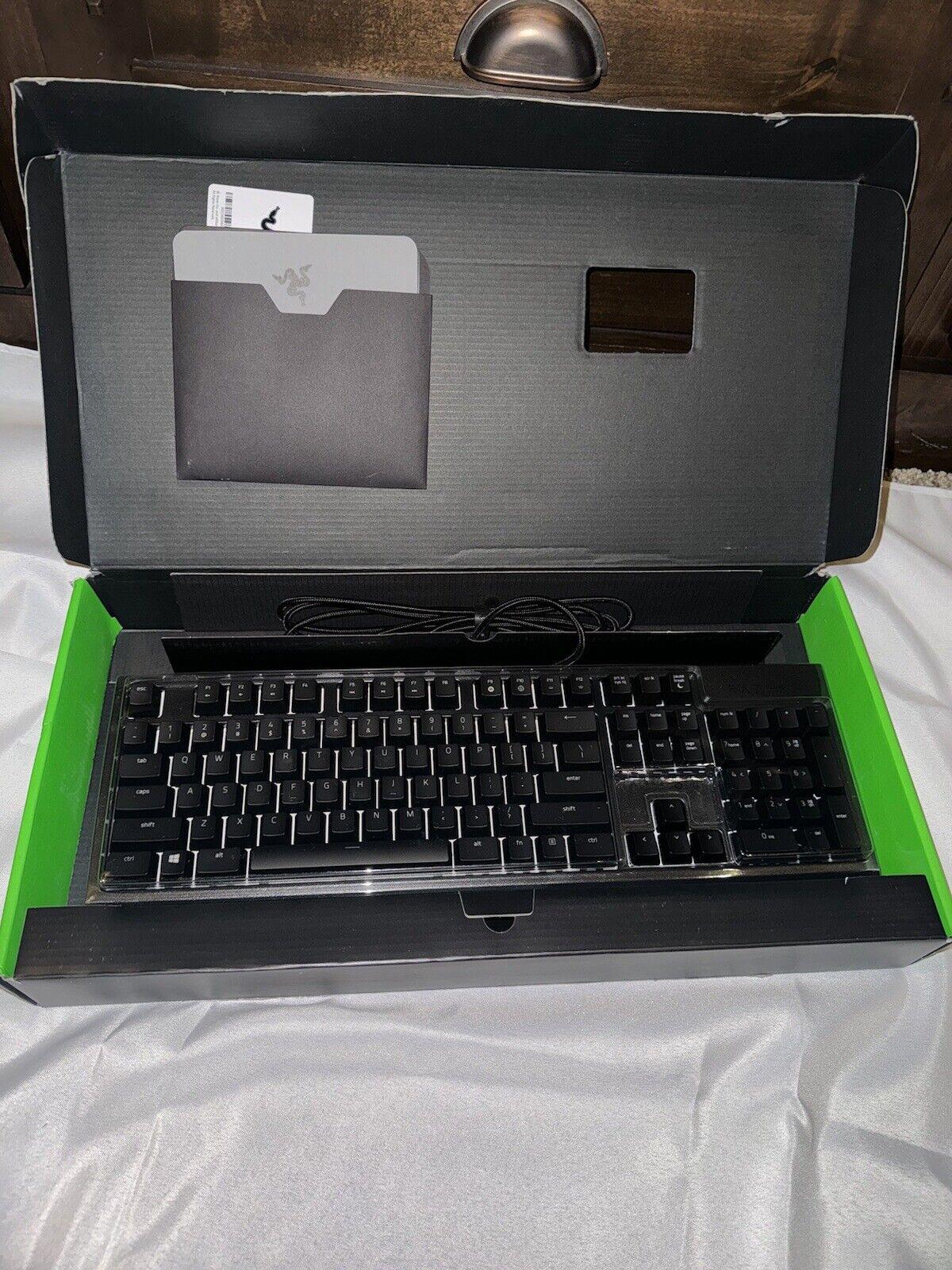 Razer BlackWidow Chroma V2 Mechanical Green Switch Gaming Keyboard - Black...