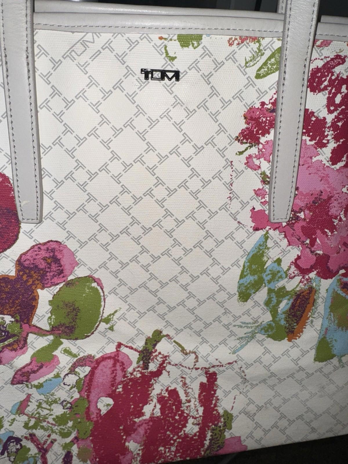 NEW Tumi Everyday Voyager Floral Tote Bag White Pink