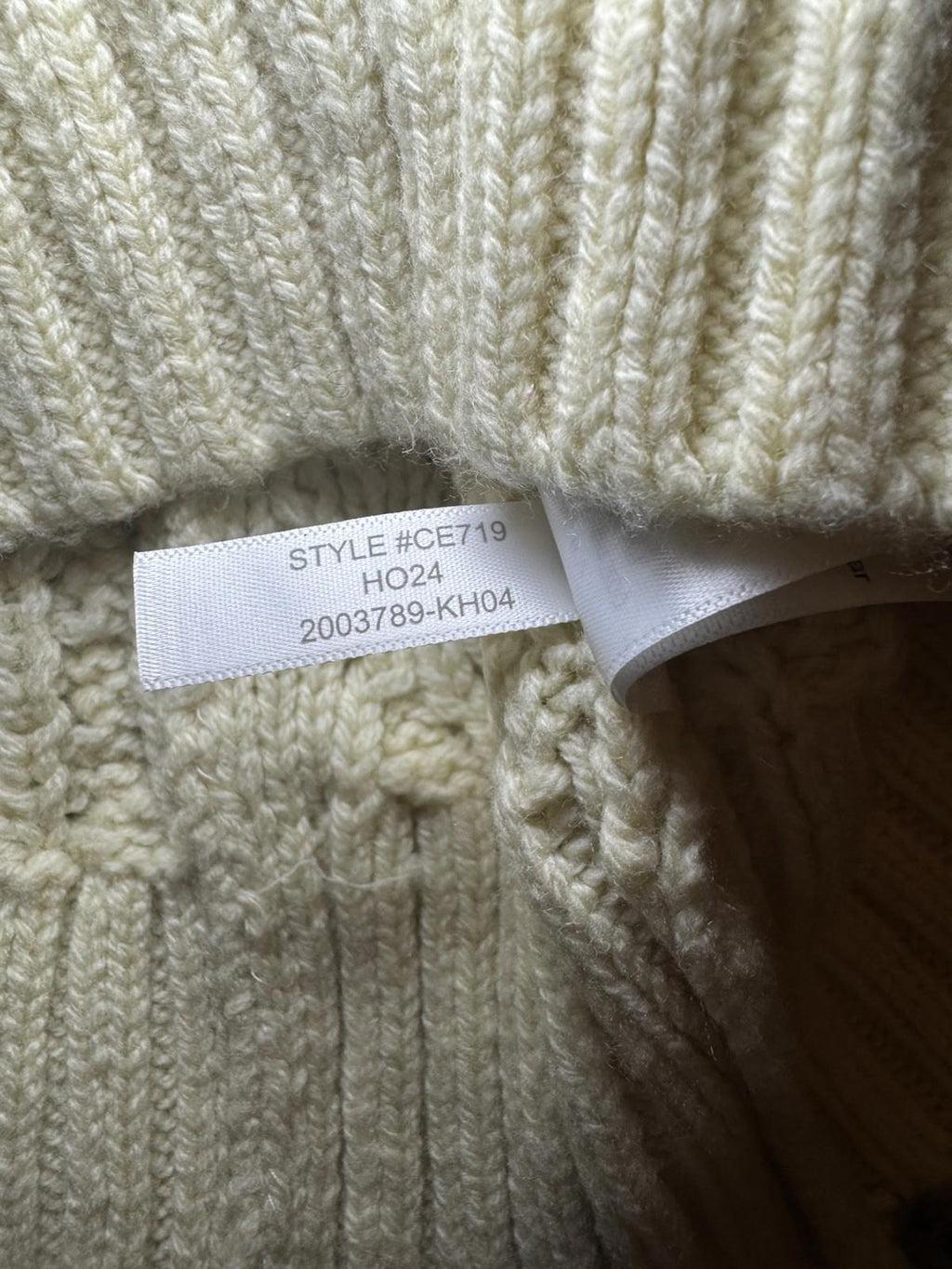 NEW! JCrew Men's Cableknit Sweater in Oatmeal NWT