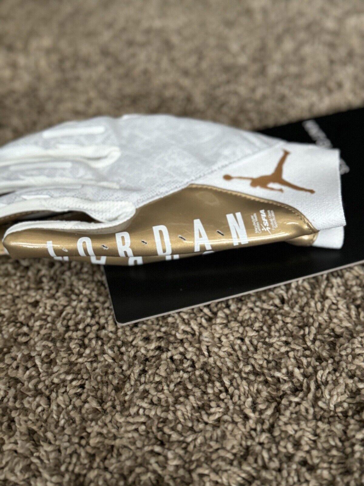 Nike Jordan Vapor Knit 4.0 Football Gloves White Gold sz MED