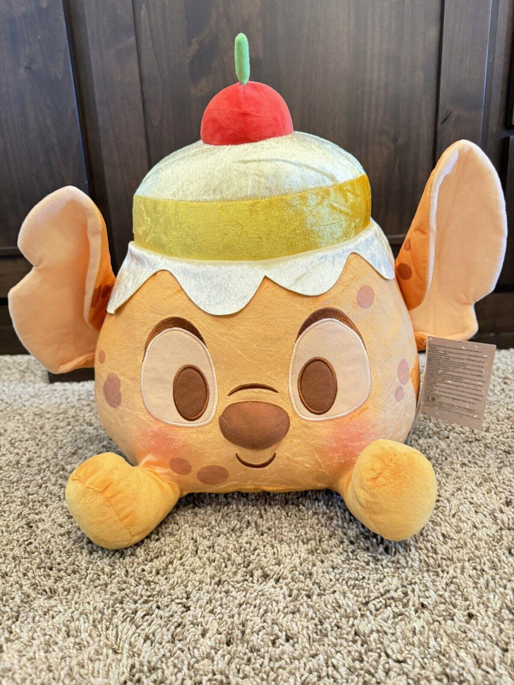Disney Munchlings Baked Treats STITCH Pineapple cake plush