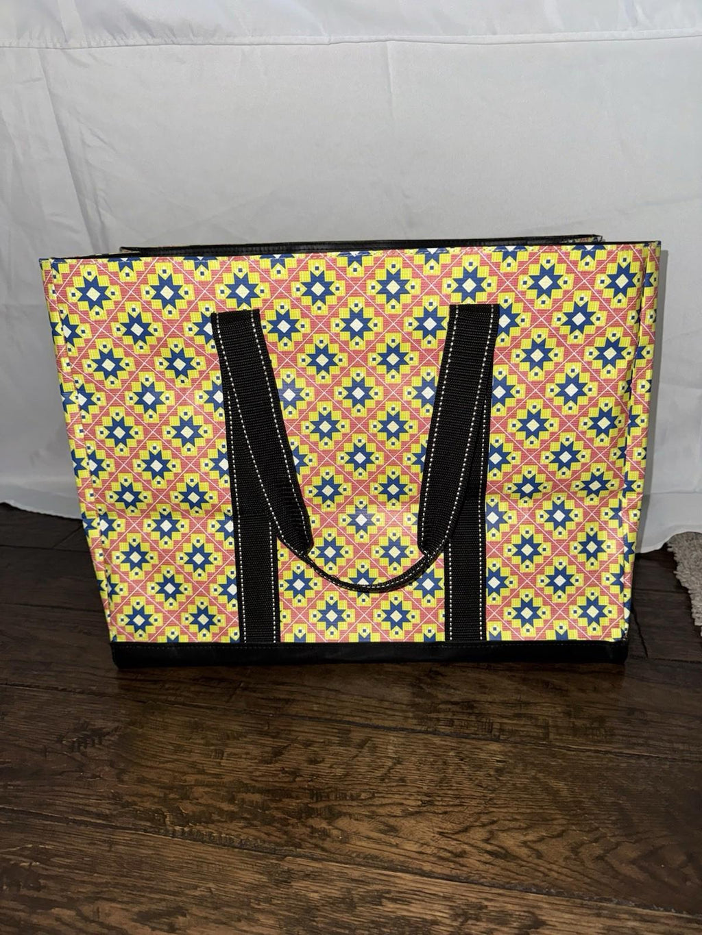 NEW SCOUT Original Deano Large Utility Tote For Women Point Taken NWT