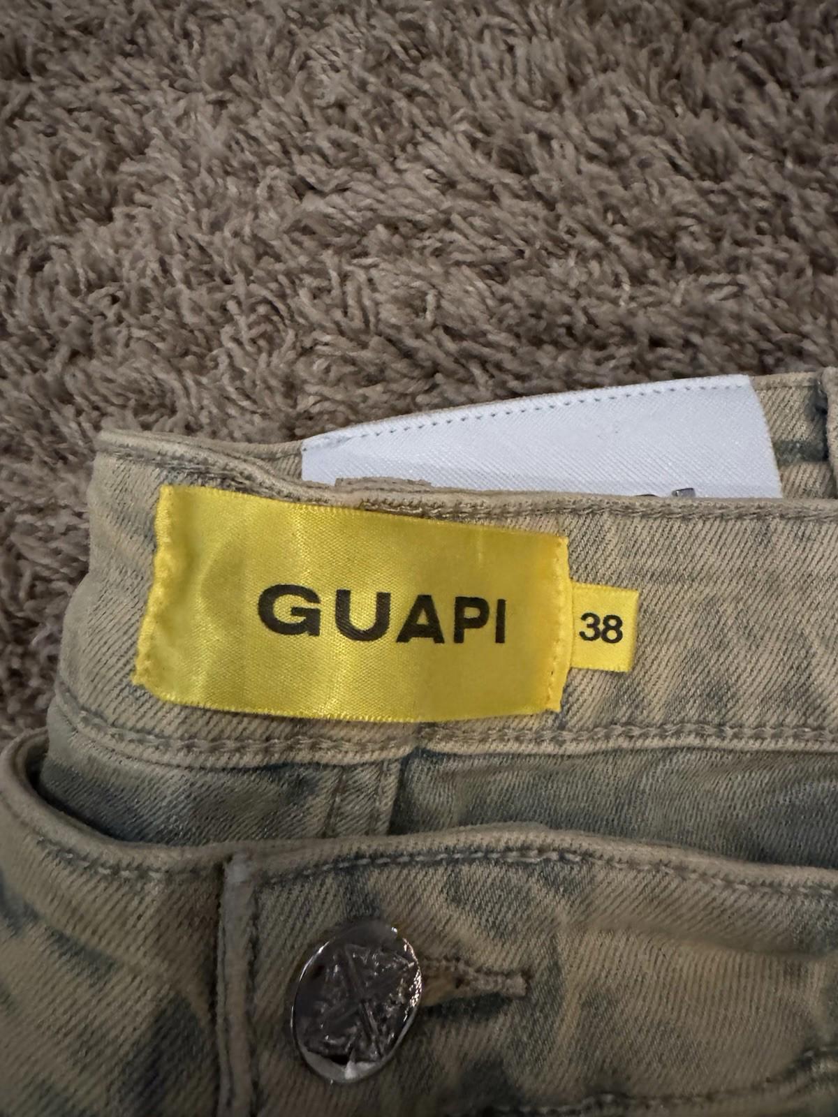 NEW! GUAPI 489OBSDS GUAPI STAR SHORTS NWT Size 38 Muted Yellow Sold out online