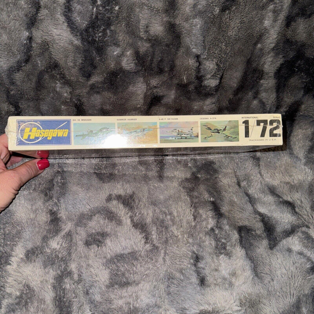 VTG HASEGAWA MODEL KIT 1:72 MIKOYANGUREVICH MIG-21 FISHBED KIT 1:72 Vintage RARE
