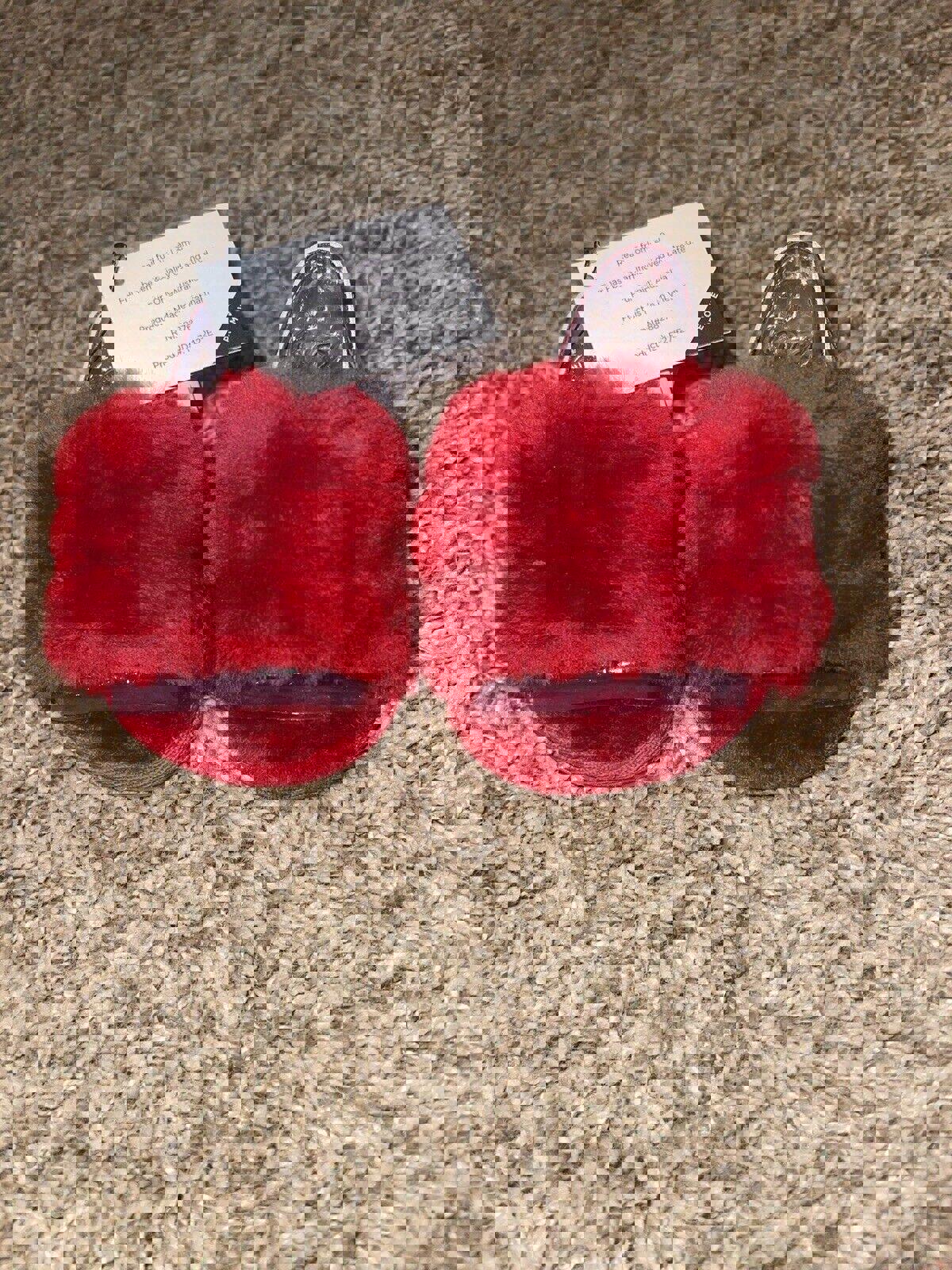 4/5 12-18 MOS UGG BIXBEE & LOVEY SAMBA RED BOOTIES & BLANKET