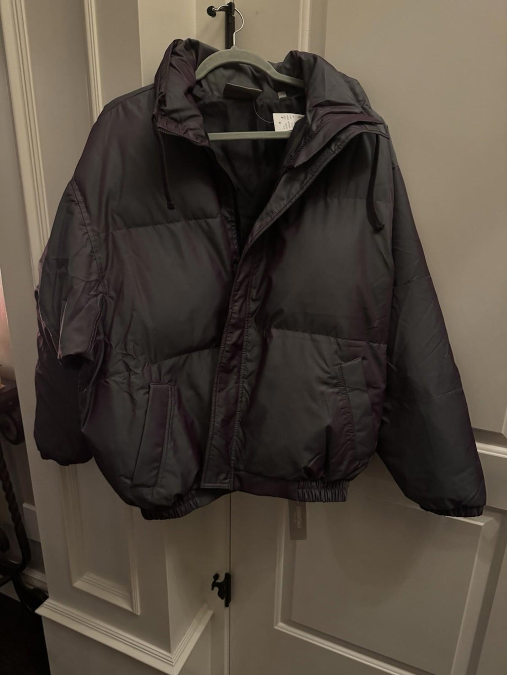 Essentials Fear Of God Jacket Medium iridescent Puffer Down Quilted Full Zip NEW