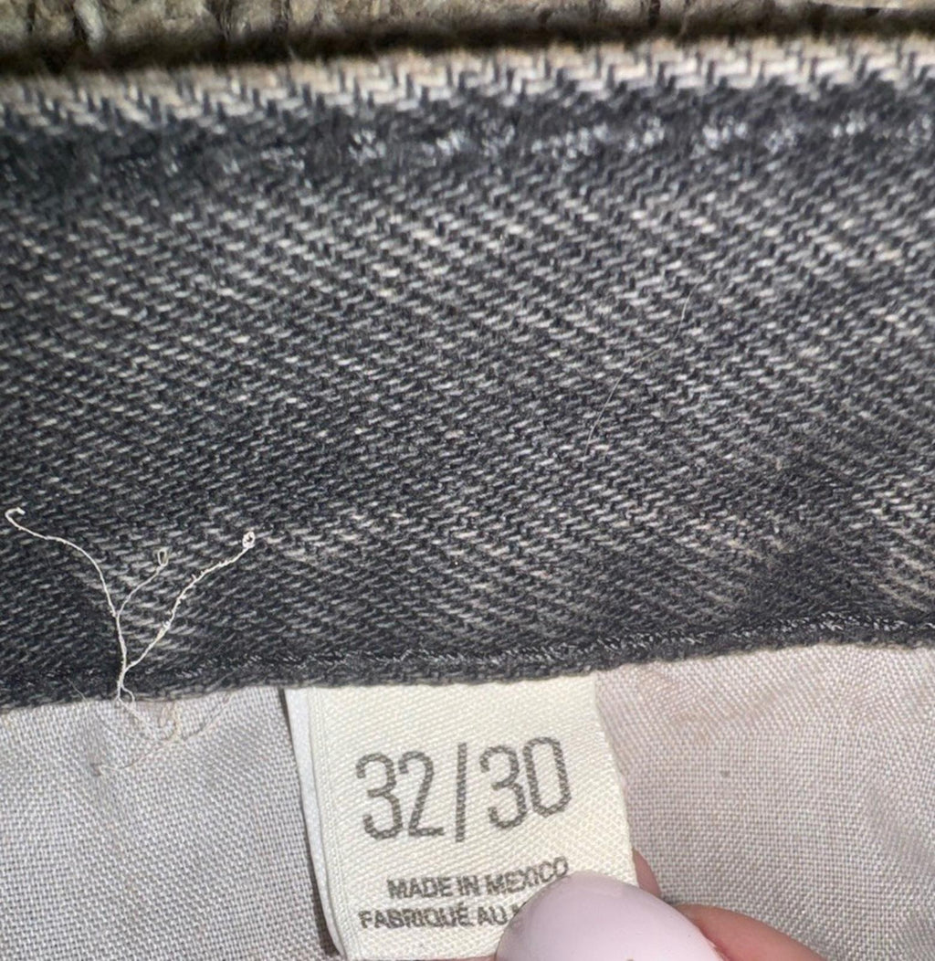 NEW URBAN OUTFITTERS BDG Slacker Relaxed Flared Jean Size 32/30 NWT