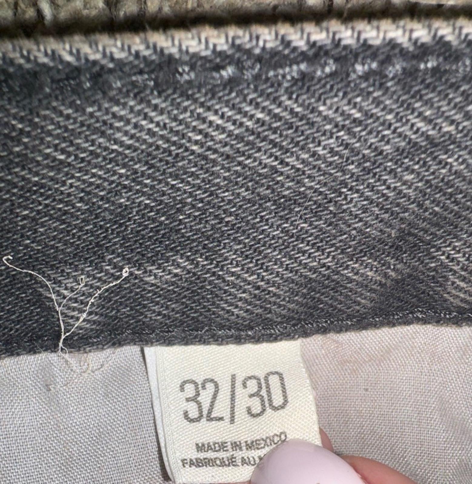 NEW URBAN OUTFITTERS BDG Slacker Relaxed Flared Jean Size 32/30 NWT