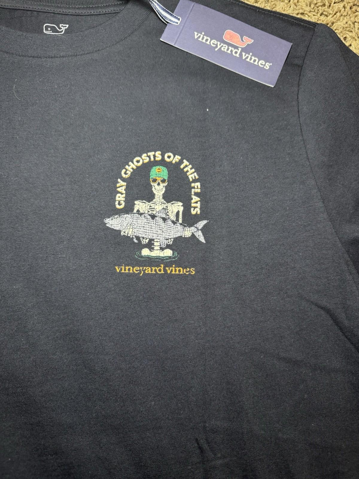 Vineyard Vines Men's Ghost of the Flats Skeleton Pocket Black S/S XL T-Shirt